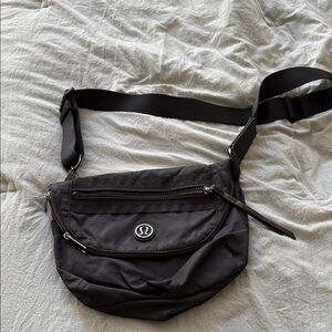 Lululemon cross body purse
